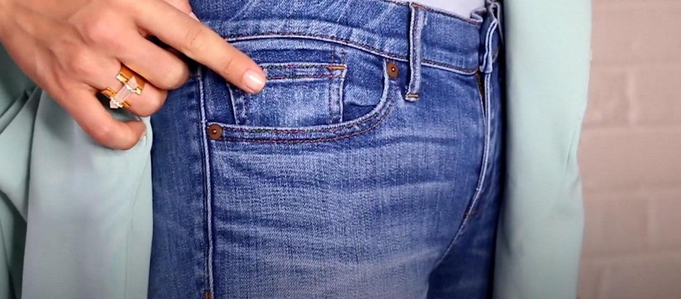 Ποιο το νόημα αυτής της μικροσκοπικής τσέπης στα τζίν;